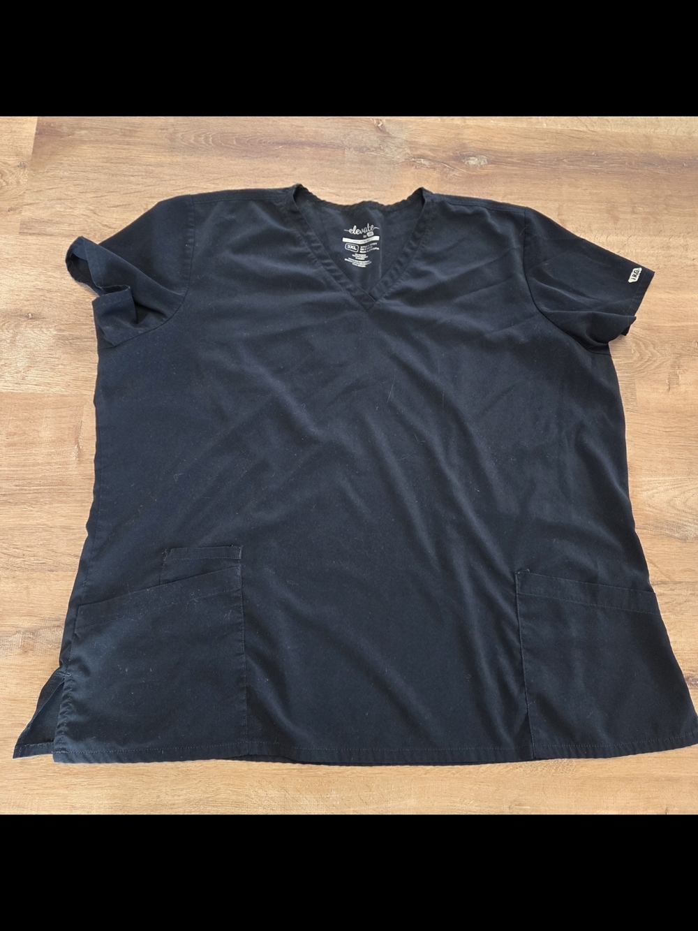 Elevate By IRG Black V-Neck Women’s Scrub Top 3XL - Picture 2 of 6